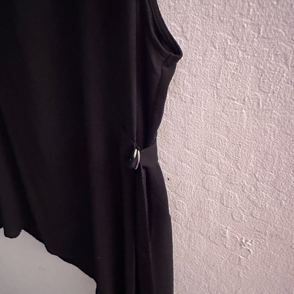 Monteau Asymmetrical Black Tank Top - Picture 2 of 4